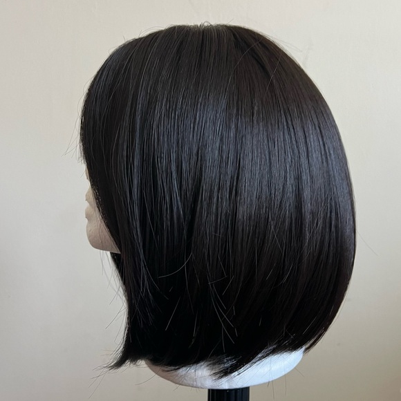 12” Natural Looking Short Black Heat Resistant Synthetic Wig With Bangs - Picture 6 of 11
